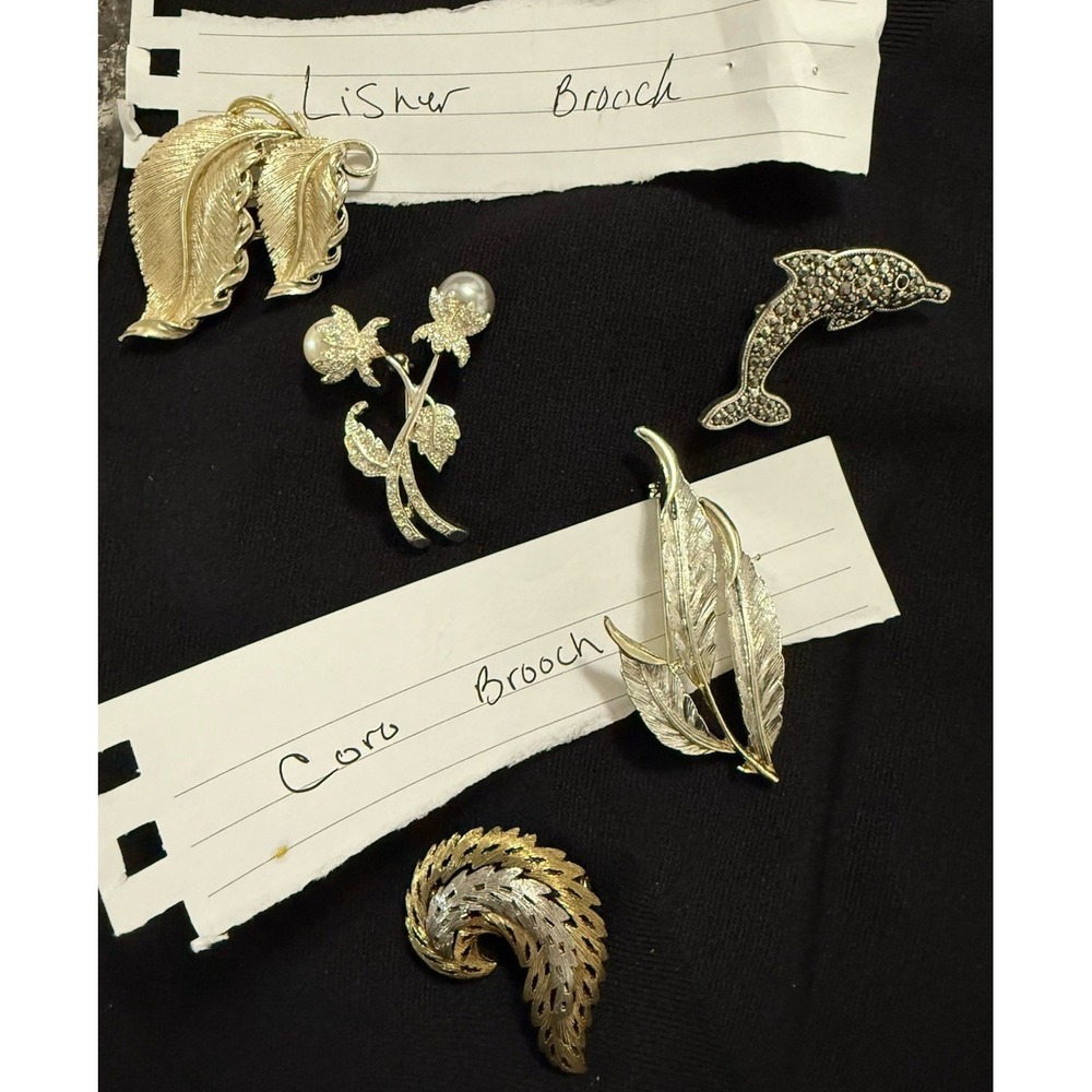 Vintage 5 Lisner, JJ,Coro, Avon,Gold Silver‎ Brooch Pins
